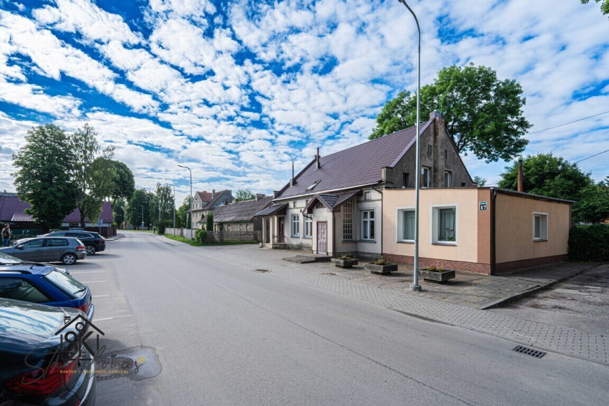 PARDUODAMAS 3 KAMBARIŲ BUTAS ŠILUTĖJE, V. KUDIRKOS G. 17 1