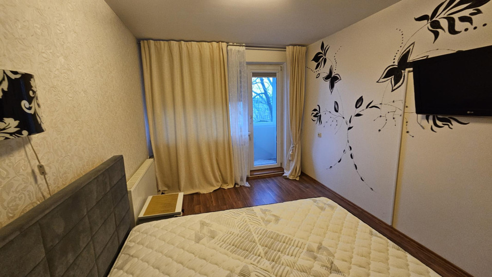 Nuomojamas butas V. Krėvės pr., Dainava, Kauno m., Kauno m. sav., 61.00 m² ploto 3 kambariai 8