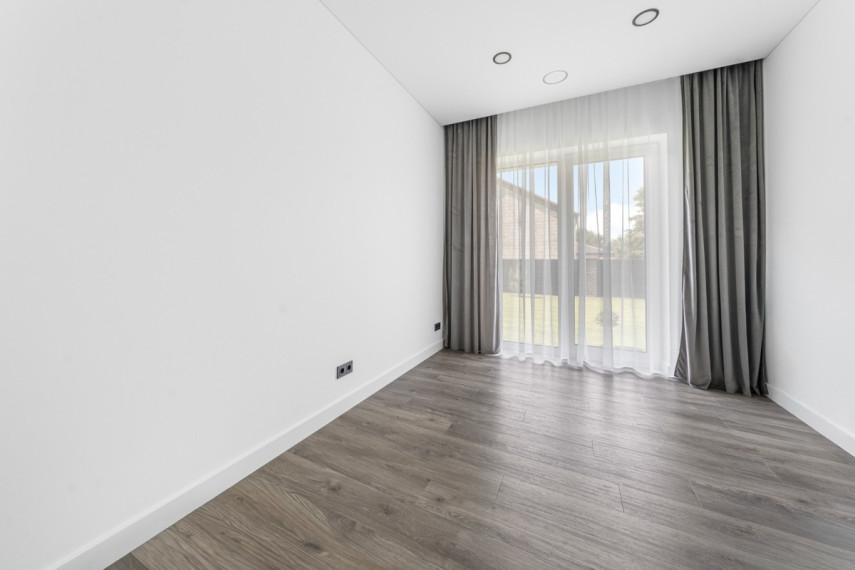 Parduodamas namas Beržyno g., Raudondvario k., Vilniaus r. sav., 139.35 m2 ploto, 1 aukštai 53