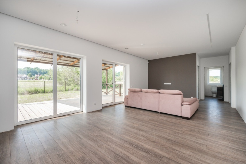 Parduodamas namas Žirgo Sodų 4-oji g., Antakalnis, Vilniaus m., Vilniaus m. sav., 119.65 m2 ploto, 1 aukštai 8