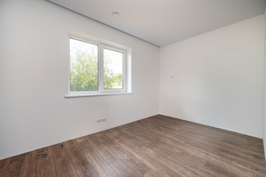 Parduodamas namas Žirgo Sodų 4-oji g., Antakalnis, Vilniaus m., Vilniaus m. sav., 119.65 m2 ploto, 1 aukštai 21