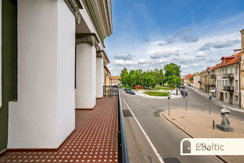 Parduodamas butas Visų Šventųjų g., Vilniaus m., Vilniaus m. sav., 310 m2 ploto, 5 kambariai 11