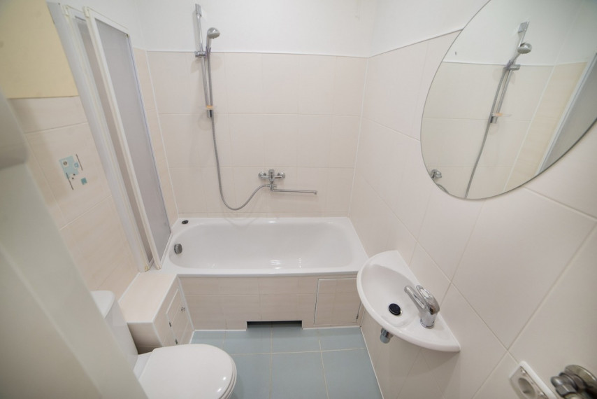 Nuomojamas butas S. Žukausko g., Šiaurės miestelis, Vilniaus m., Vilniaus m. sav., 50 m2 ploto, 2 kambariai 13