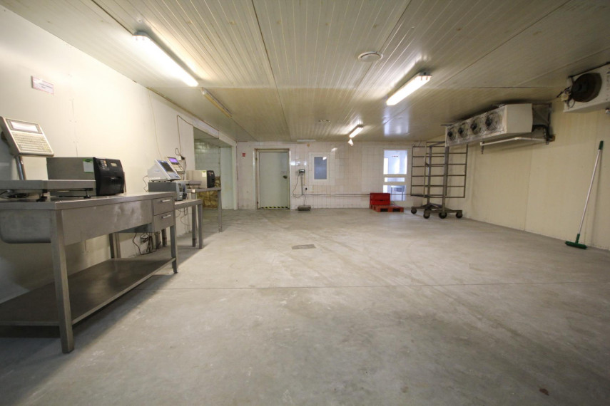 Parduodamos patalpos Suvalkijos g., Sasnavos mstl., Marijampolės sav., 1200 m² ploto 4