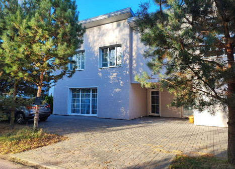 Parduodamas butas Kriaučiūnų k., Vilniaus m. sav., 107.00 m² ploto 4 kambariai Parduodamas butas Kriaučiūnų k., Vilniaus m. sav., 107.00 m² ploto 4 kambariai