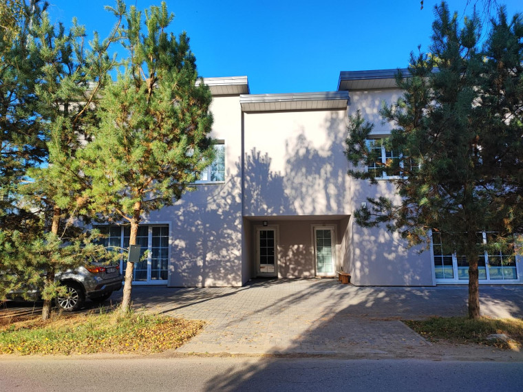 Parduodamas butas Kriaučiūnų k., Vilniaus m. sav., 107.00 m² ploto 4 kambariai 26