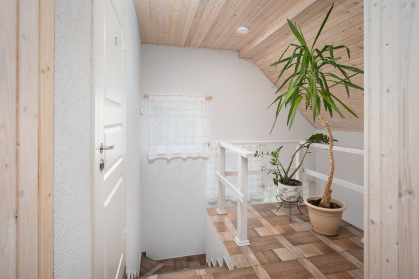 Parduodamas namas Augusto Dėvilaičio g., Šyšos k., Šilutės r. sav., 290.19 m2 ploto, 1 aukštai 43