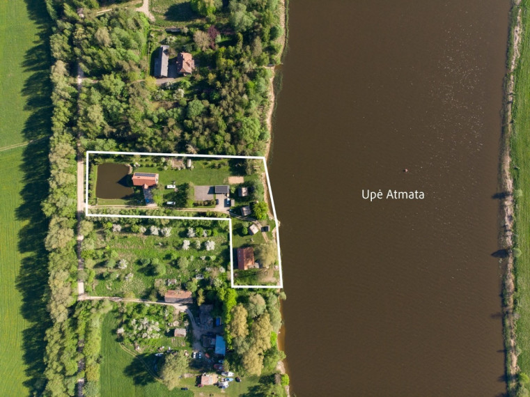 Parduodamas namas Augusto Dėvilaičio g., Šyšos k., Šilutės r. sav., 290.19 m2 ploto, 1 aukštai 51