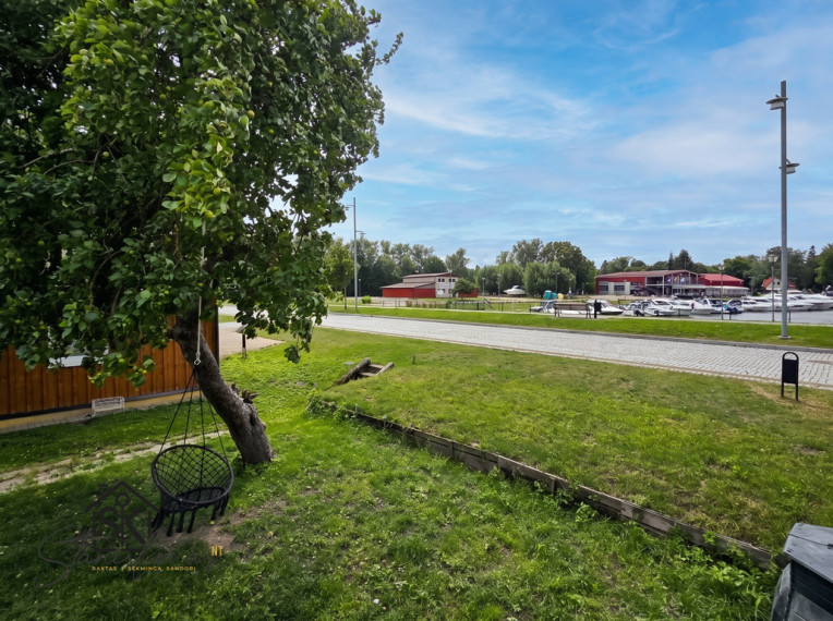 PARDUODAMAS 1 KAMBARIO BUTAS SU VAIZDU Į ŠILUTĖS MAŽŲJŲ LAIVŲ UOSTĄ 21