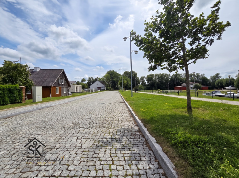 PARDUODAMAS 1 KAMBARIO BUTAS SU VAIZDU Į ŠILUTĖS MAŽŲJŲ LAIVŲ UOSTĄ 23