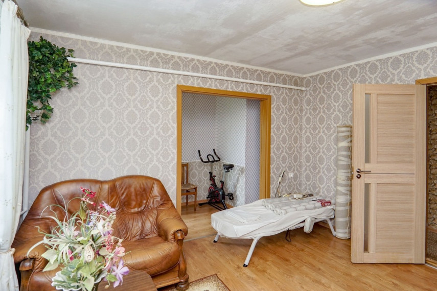 Parduodamas namas Apaščios g., Kočėnų k., Biržų r. sav., 135.75 m2 ploto, 2 aukštai 15