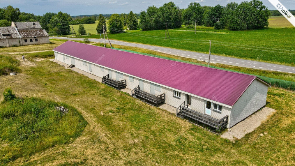 Parduodamas namas Širvintų r. sav., Musninkų sen., 569 m2 ploto, 1 aukštai 4