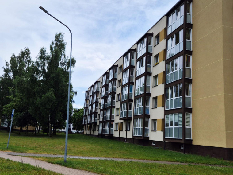 Parduodamas butas Vaižganto g., Dauniškio, Utenos m., Utenos r. sav., 25.63 m² ploto 1 kambarys 9