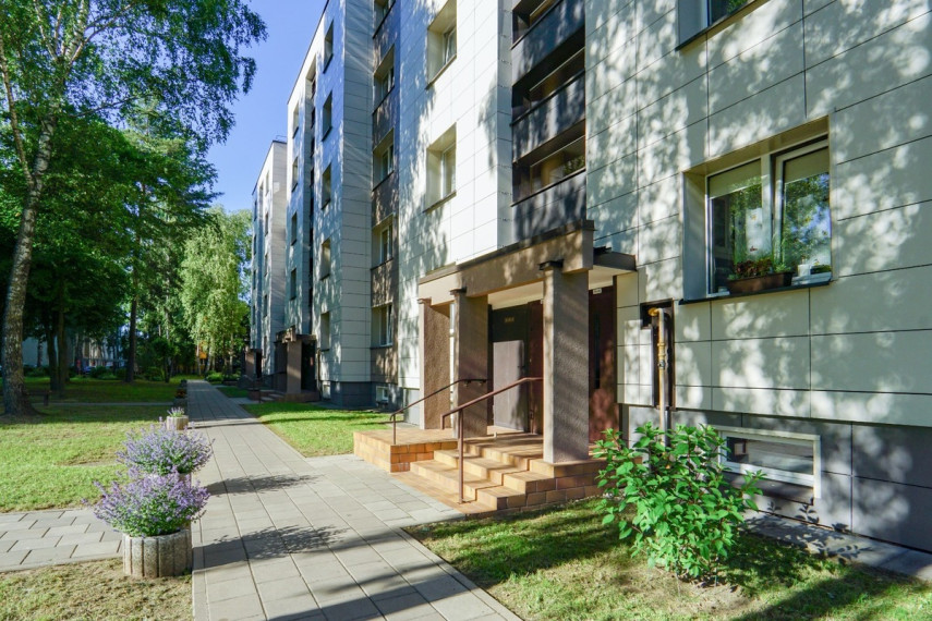 Parduodamas butas Statybininkų g., Panevėžio m., Panevėžio m. sav., 52.3 m2 ploto, 2 kambariai 24