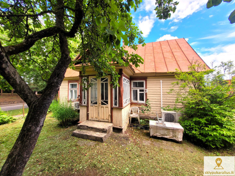 Parduodamas namas S. Nėries g., Zarasų m., Zarasų r. sav., 71.13 m2 ploto, 1 aukštai 2