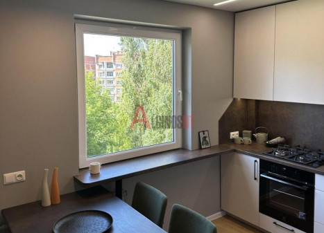 Parduodamas butas Lūžų g., Bandužiai, Klaipėdos m., Klaipėdos m. sav., 43 m² ploto 1 kambarys Parduodamas butas Lūžų g., Bandužiai, Klaipėdos m., Klaipėdos m. sav., 43 m² ploto 1 kambarys