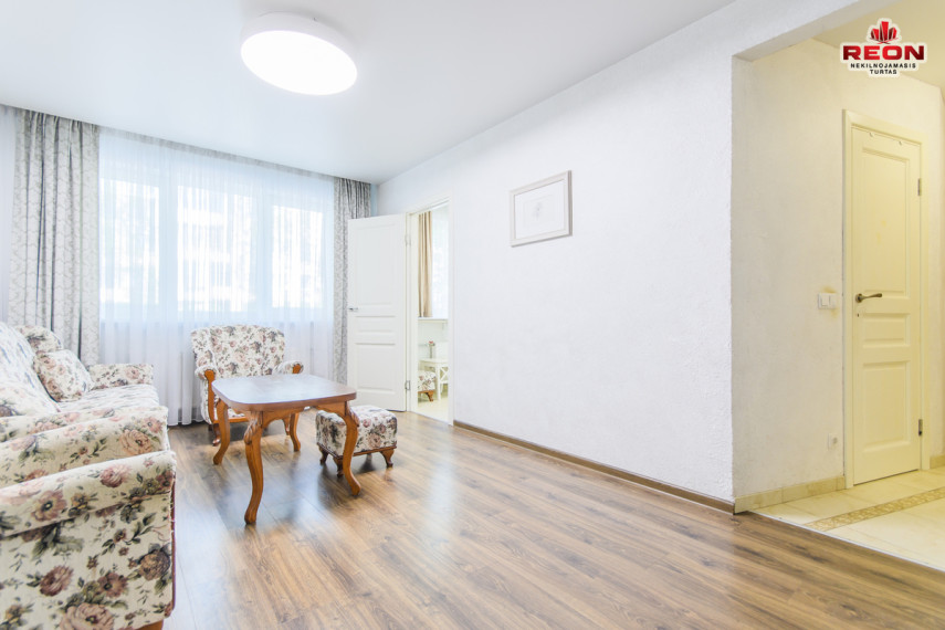 Nuomojamas butas Apkasų g., Žirmūnai, Vilniaus m., Vilniaus m. sav., 45 m2 ploto, 2 kambariai 6