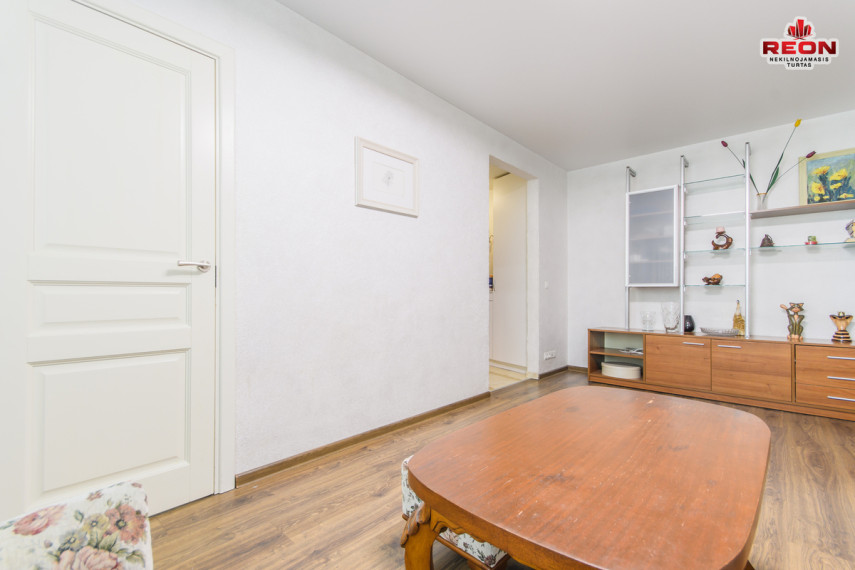Nuomojamas butas Apkasų g., Žirmūnai, Vilniaus m., Vilniaus m. sav., 45 m2 ploto, 2 kambariai 8