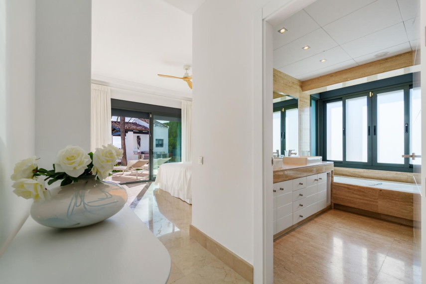 Parduodamas namas Marbella, Ispanija, 1265 m² ploto 5 kambariai 12