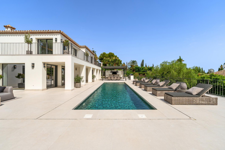 Parduodamas namas Marbella, Ispanija, 2000 m² ploto 6 kambariai 2