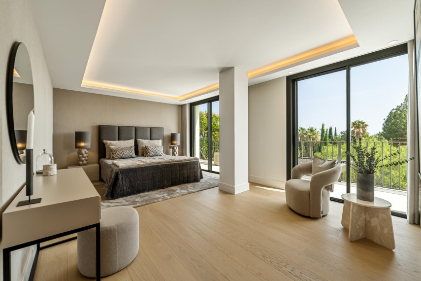 Parduodamas namas Marbella, Ispanija, 2000 m² ploto 6 kambariai 23