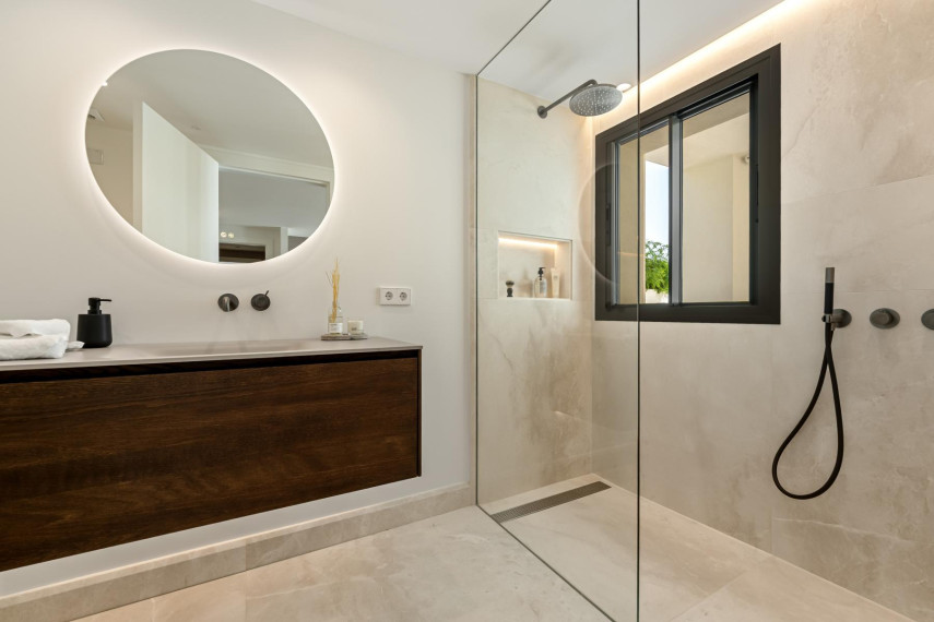 Parduodamas namas Marbella, Ispanija, 2000 m² ploto 6 kambariai 28