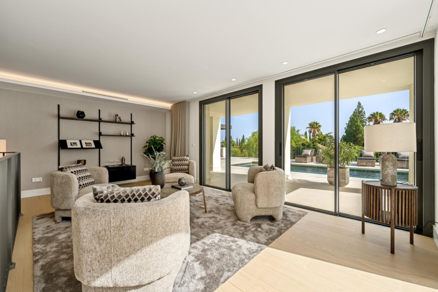 Parduodamas namas Marbella, Ispanija, 2000 m² ploto 6 kambariai 32