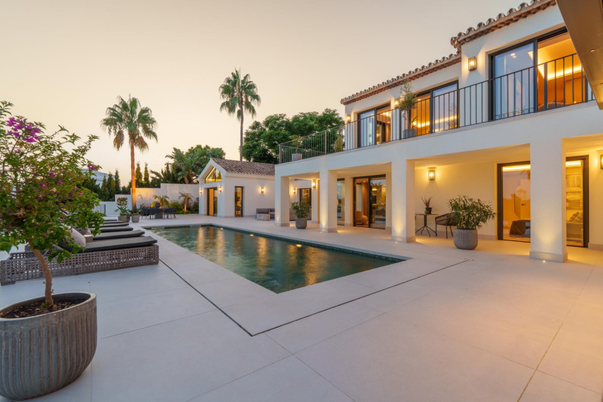 Parduodamas namas Marbella, Ispanija, 2000 m² ploto 6 kambariai 54