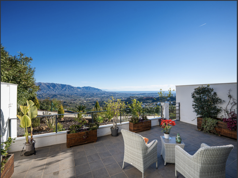 Parduodamas namas Marbella, Ispanija, 172.00 m² ploto 4 kambariai 1