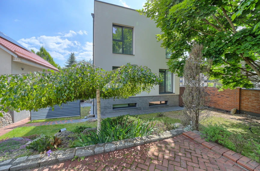 Nuomojamas namas Lazdynėlių g., Lazdynėliai, Vilniaus m., Vilniaus m. sav., 90 m2 ploto, 2 aukštai 5