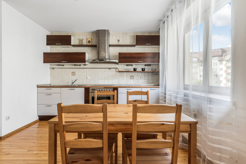 Nuomojamas butas Mykolo Marcinkevičiaus g., Santariškės, Vilniaus m., Vilniaus m. sav., 60 m2 ploto, 2 kambariai 4