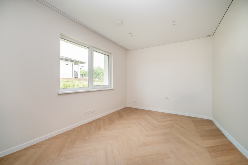 Parduodamas namas Rusakalnio g., Vievininkų k., Elektrėnų sav., 123 m2 ploto, 1 aukštai 15