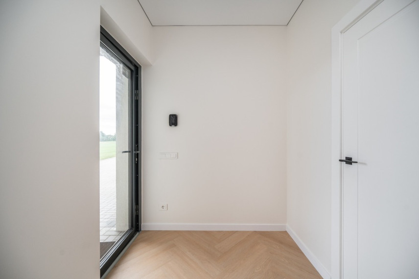 Parduodamas namas Rusakalnio g., Vievininkų k., Elektrėnų sav., 123 m2 ploto, 1 aukštai 23