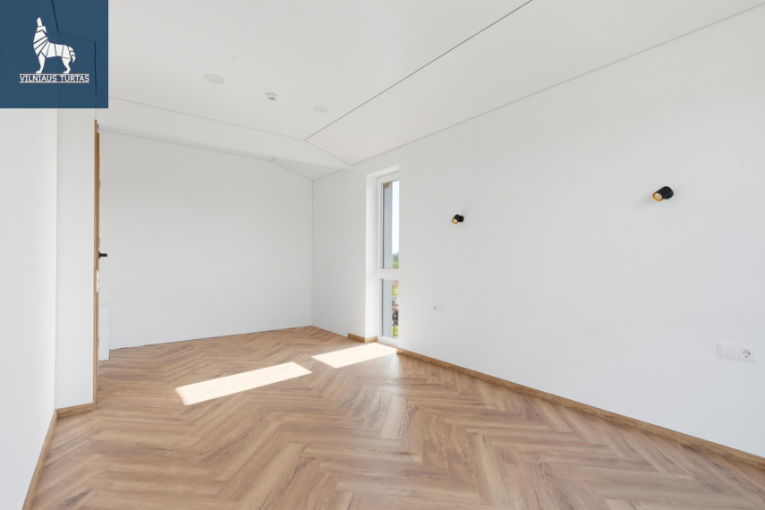 Parduodamas namas Vilniaus r. sav., Putiniškių k., Putiniškių, 137.37 m2 ploto, 2 aukštai 18