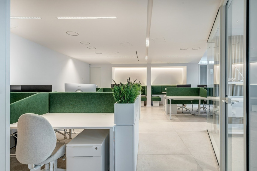 Parduodamos administracinės patalpos Konstitucijos pr., Vilniaus m., Vilniaus m. sav., 271.01 m2 ploto 18