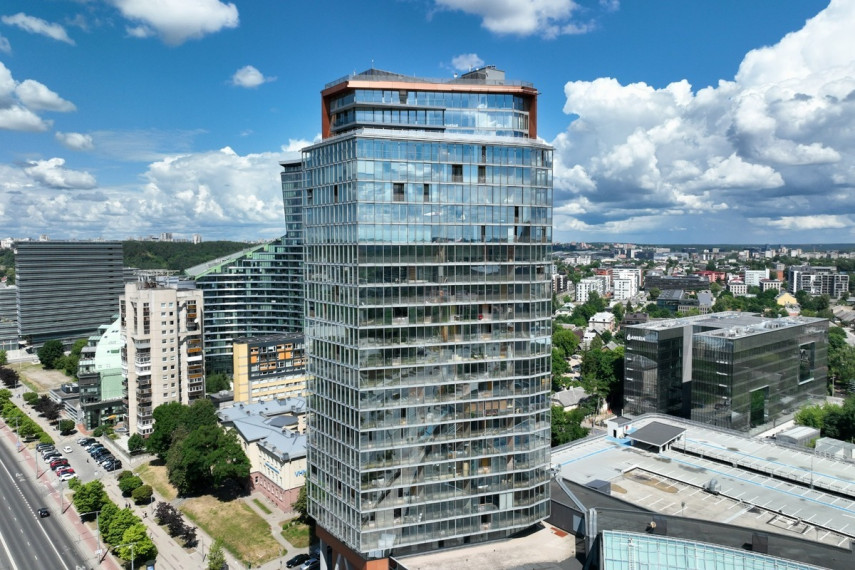 Parduodamos administracinės patalpos Konstitucijos pr., Vilniaus m., Vilniaus m. sav., 271.01 m2 ploto 44