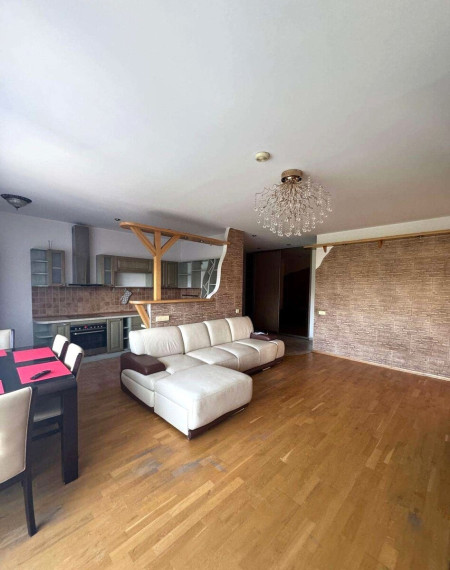 Parduodamas butas Klaipėdos apskritis, Klaipėda, Kauno, Kauno g., 96 m2 ploto, 4 kambariai 5