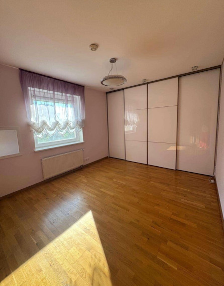 Parduodamas butas Klaipėdos apskritis, Klaipėda, Kauno, Kauno g., 96 m2 ploto, 4 kambariai 6