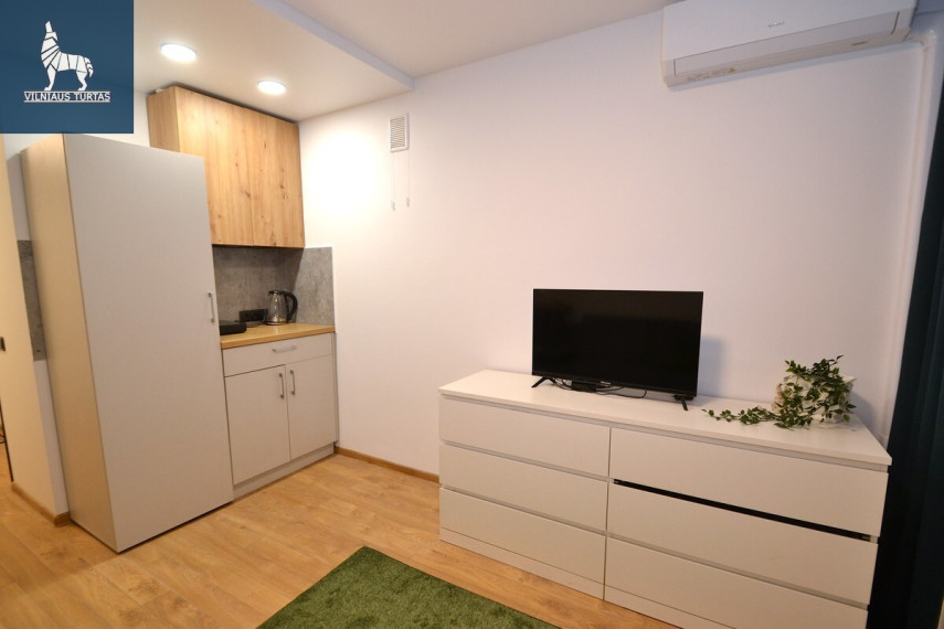Nuomojamas butas Šaltkalvių g., Naujininkai, Vilniaus m., Vilniaus m. sav., 18 m2 ploto, 1 kambariai 2