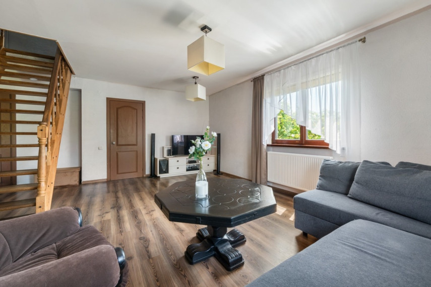 Parduodamas namas Kelmijos Sodų 66-oji g., Vilniaus m., Vilniaus m. sav., 202.74 m2 ploto, 2 aukštai 4