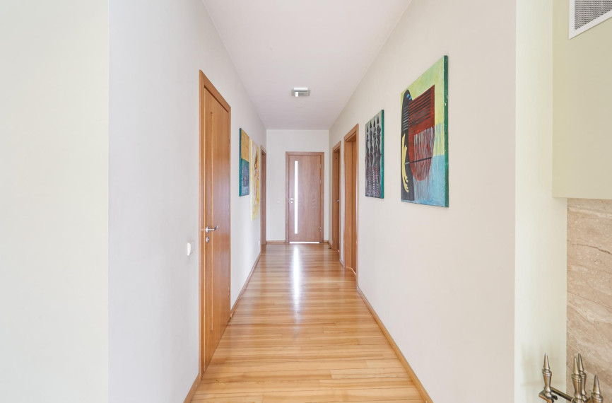 Parduodamas namas Antagynės g., Lampėdžiai, Kauno m., Kauno m. sav., 301.31 m² ploto 4 kambariai 24