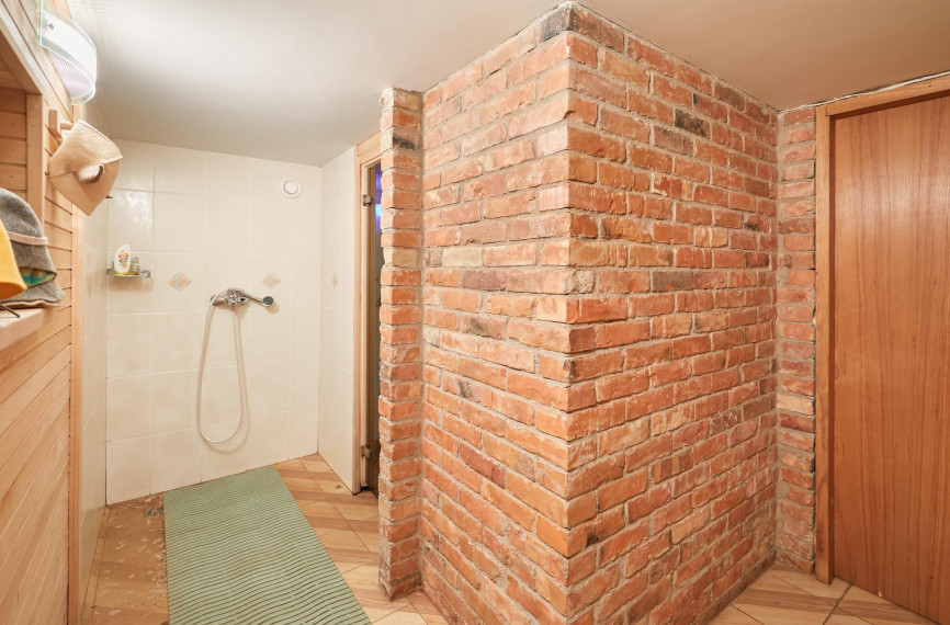 Parduodamas namas Antagynės g., Lampėdžiai, Kauno m., Kauno m. sav., 301.31 m² ploto 4 kambariai 32