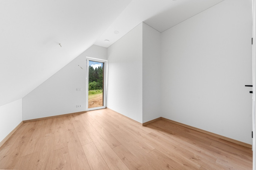 Parduodamas namas Kairėnės Sodų 2-oji g., Vilniaus m., Vilniaus m. sav., 100 m2 ploto, 2 aukštai 27