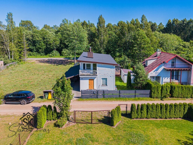 PARDUODAMAS ĮRENGTAS NAMAS SU KUBILU PALANGOJE, GERVUOGIŲ TAK. 44 26
