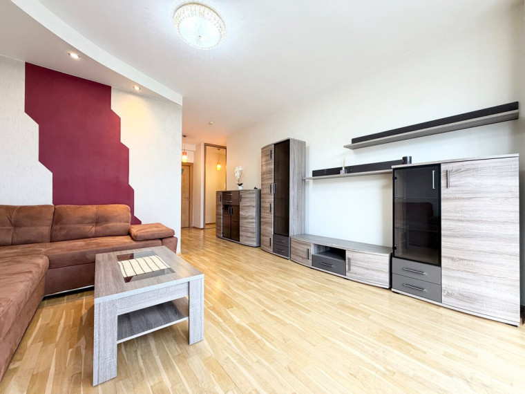 Nuomojamas butas Rugių g., Jeruzalė, Vilniaus m., Vilniaus m. sav., 60 m2 ploto, 2 kambariai 2