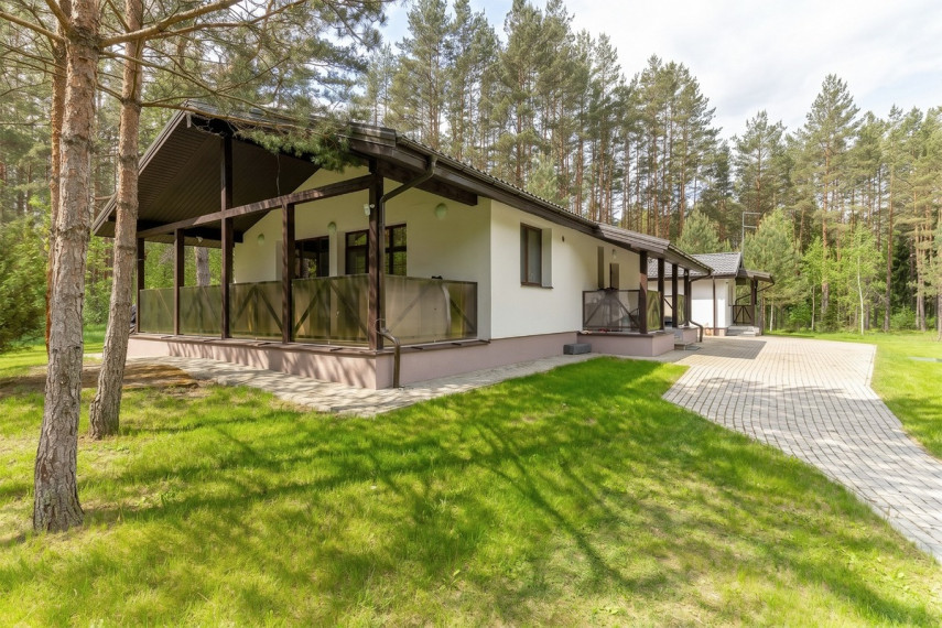 Parduodamas namas Stirnų g., Plytinės k., Šalčininkų r. sav., 200 m2 ploto, 1 aukštai 1