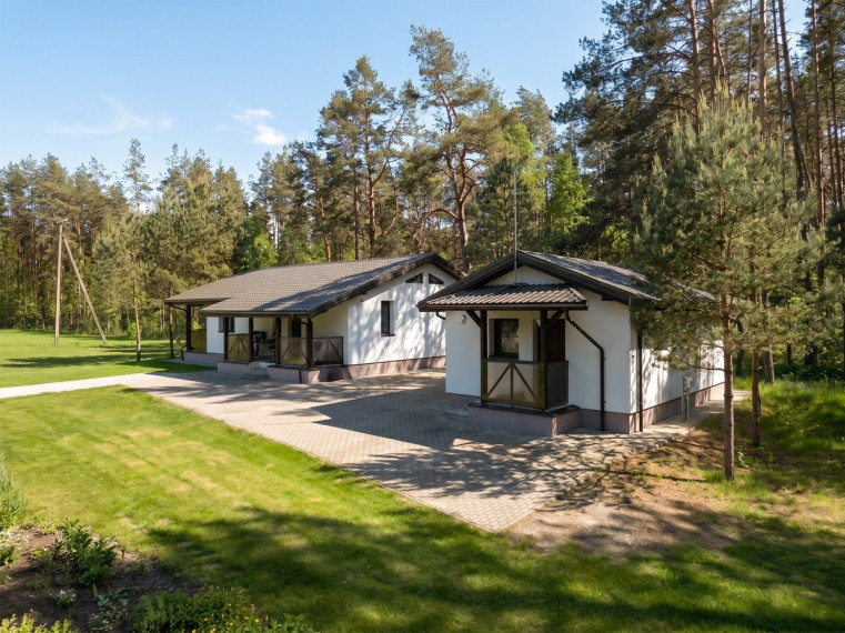 Parduodamas namas Stirnų g., Plytinės k., Šalčininkų r. sav., 200 m2 ploto, 1 aukštai 2