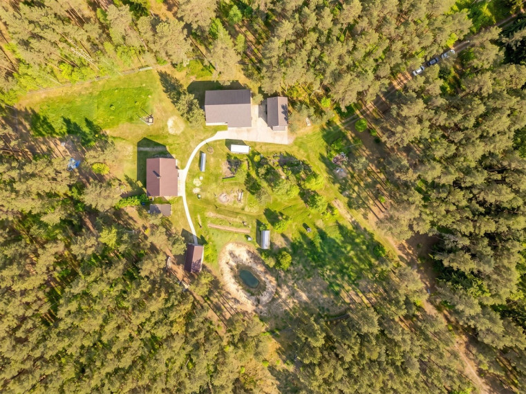 Parduodamas namas Stirnų g., Plytinės k., Šalčininkų r. sav., 200 m2 ploto, 1 aukštai 3