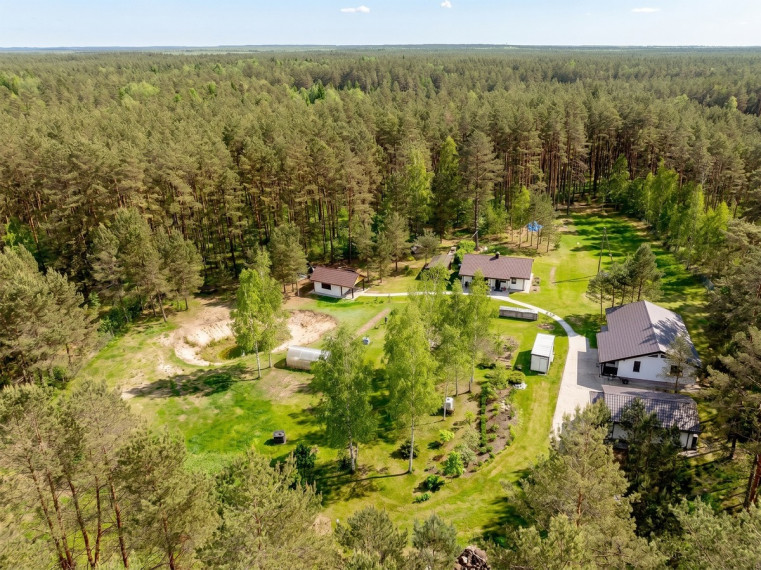Parduodamas namas Stirnų g., Plytinės k., Šalčininkų r. sav., 200 m2 ploto, 1 aukštai 7