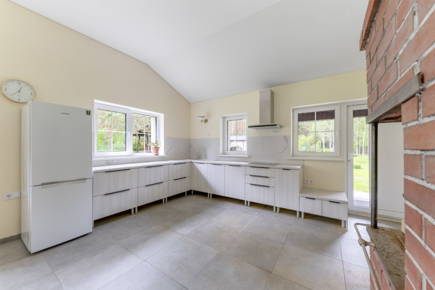 Parduodamas namas Stirnų g., Plytinės k., Šalčininkų r. sav., 200 m2 ploto, 1 aukštai 38